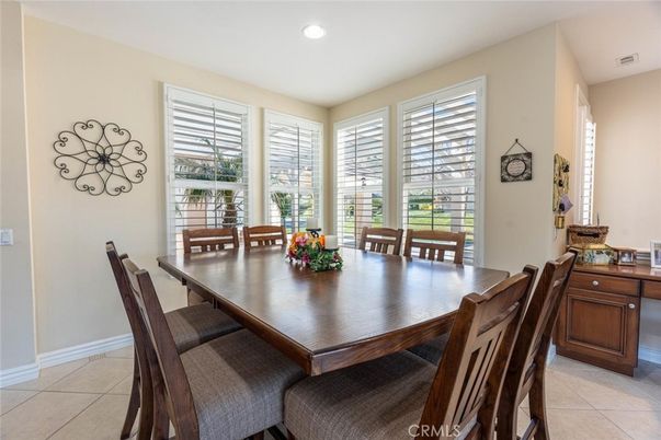 Dining room, Interior, Recessed Lighting