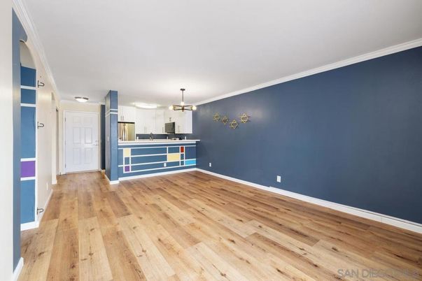 Empty room, Interior, Kitchen, Pendant Lights, Wood Texture Flooring