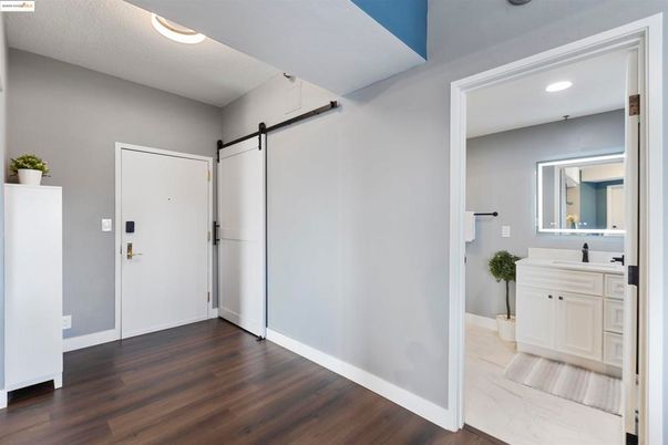 Bathroom, Interior, Recessed Lighting, Wood Texture Flooring