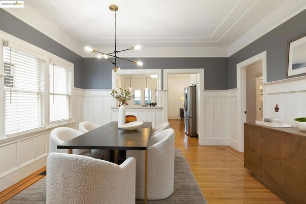 Dining room, Interior, Kitchen, Pendant Lights, Wood Texture Flooring
