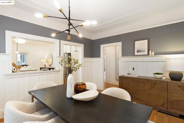 Dining room, Interior, Pendant Lights, Recessed Lighting, Wood Texture Flooring