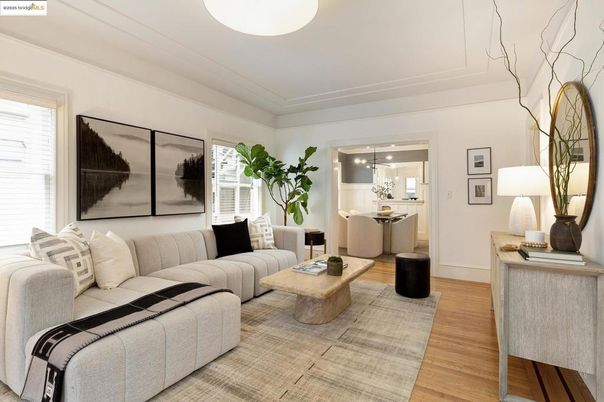 Interior, Kitchen, Living room, Pendant Lights, Recessed Lighting, Wood Texture Flooring