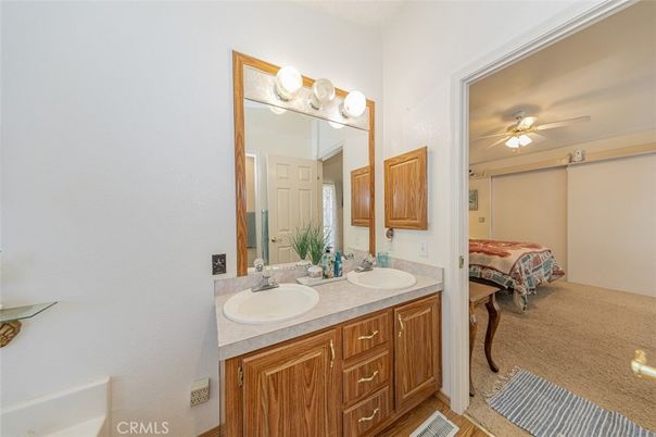 Bathroom, Bedroom, Dual Sink Vanities, Interior