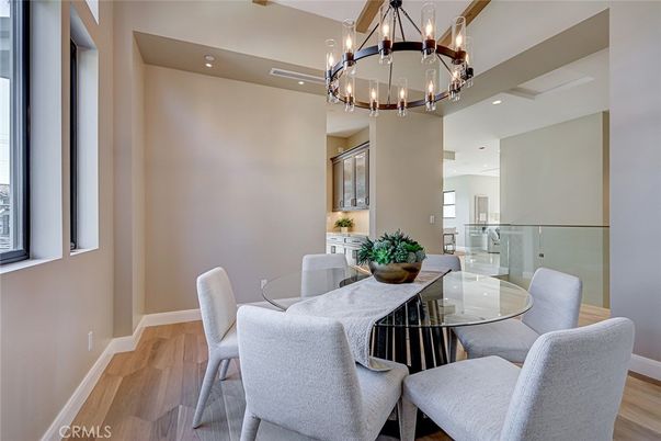 Chandelier, Dining room, Interior, Pendant Lights, Recessed Lighting, Wood Texture Flooring