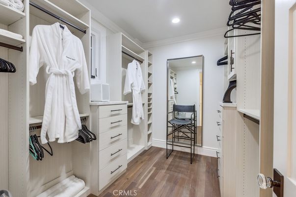 Interior, Recessed Lighting, Walk-in Closets, Wood Texture Flooring