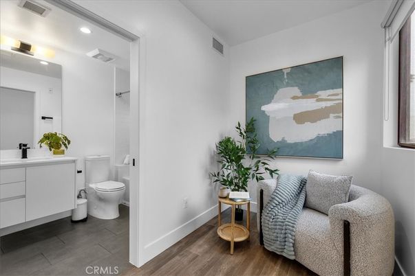 Bathroom, Interior, Recessed Lighting, Wood Texture Flooring