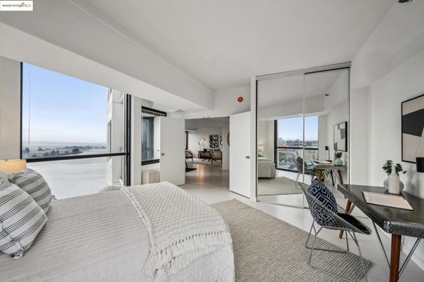 Bedroom, Interior, Water