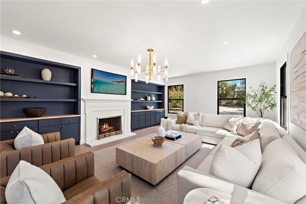 Fireplace, Interior, Living room, Pendant Lights, Recessed Lighting