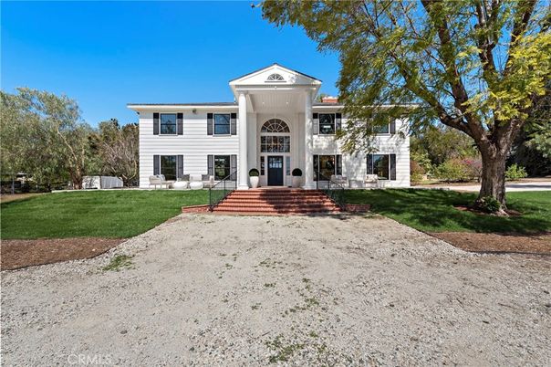 Backyard, Exterior, Facade, Georgian