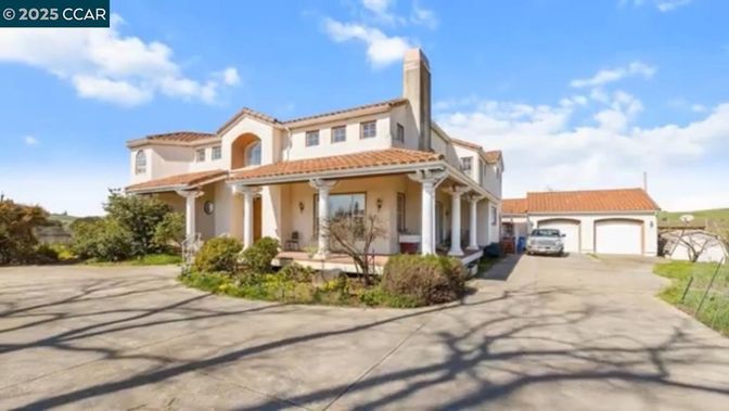 Attached, Backyard, Exterior, Facade, Mediterranean