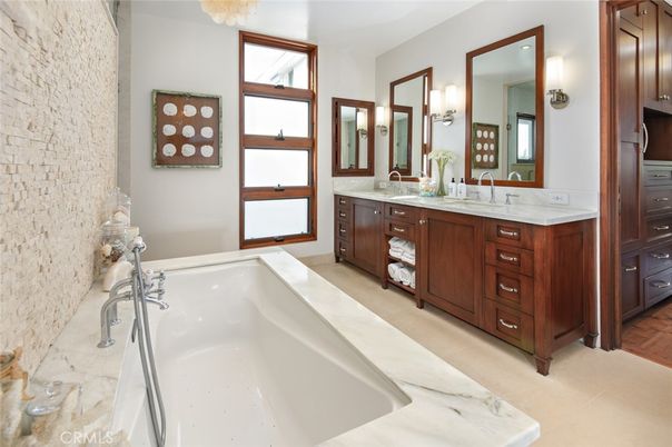 Bathroom, Dual Sink Vanities, Free Standing Baths, Interior