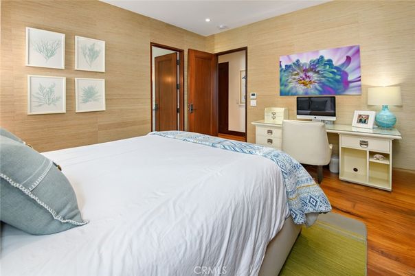 Bedroom, Home Office, Interior, Recessed Lighting, Wood Texture Flooring
