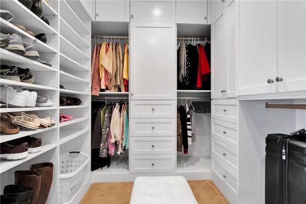 Interior, Walk-in Closets