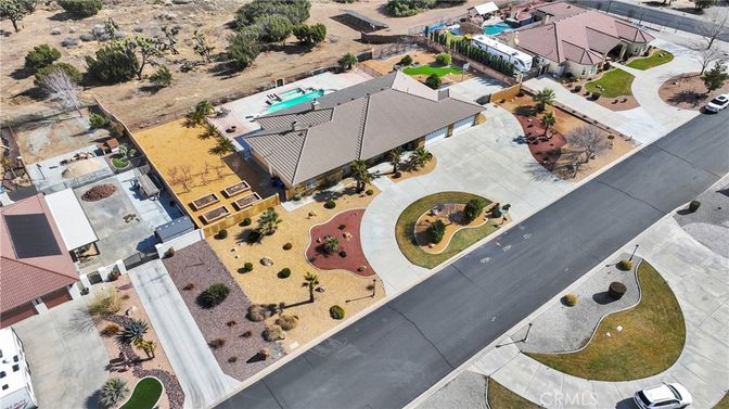 Exterior, Drone
