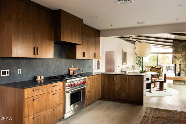 Dining room, Interior, Kitchen, Pendant Lights, Recessed Lighting, Stainless Steel Appliances, Stone Walls, Wood Texture Flooring