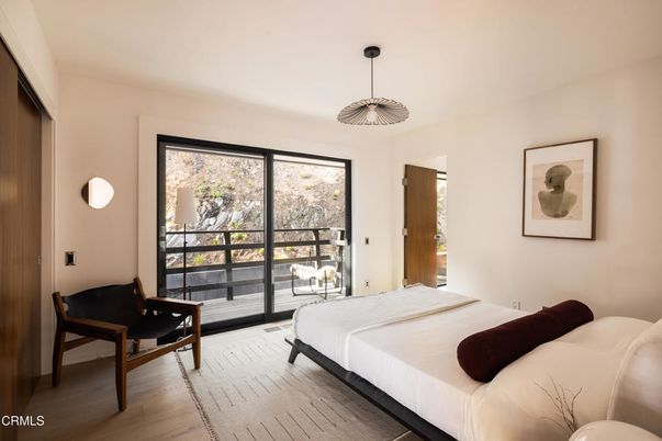 Bedroom, Interior, Pendant Lights, Wood Texture Flooring