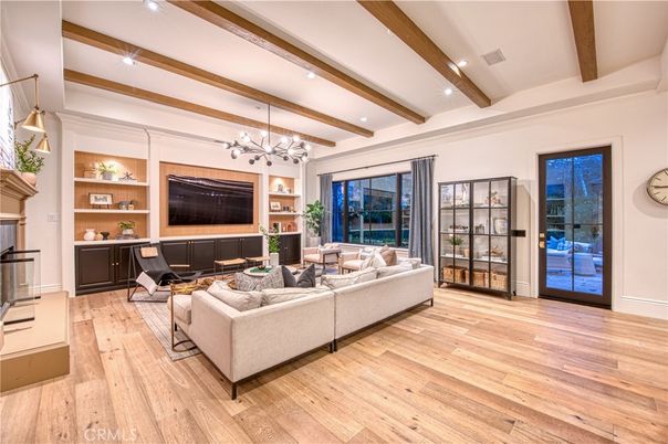 Interior, Living room, Pendant Lights, Recessed Lighting, Wooden Beams, Wood Texture Flooring