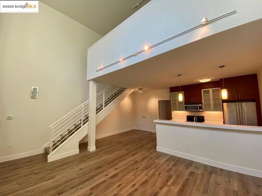 Interior, Kitchen, Pendant Lights, Wood Texture Flooring