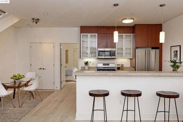 Dining room, Interior, Kitchen, Pendant Lights, Recessed Lighting, Stainless Steel Appliances, Wood Texture Flooring