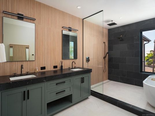 Bathroom, Dual Sink Vanities, Free Standing Baths, Glass Shower, Interior, Recessed Lighting