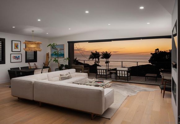 Chandelier, Dining room, Interior, Living room, Pendant Lights, Recessed Lighting, Water, Wood Texture Flooring