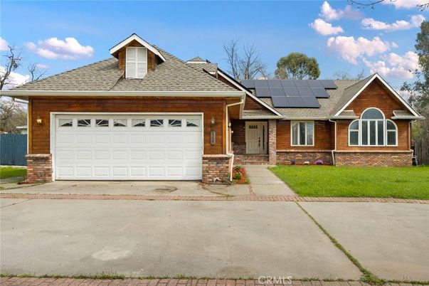 Attached, Exterior, Facade, Solar Panels, Ranch