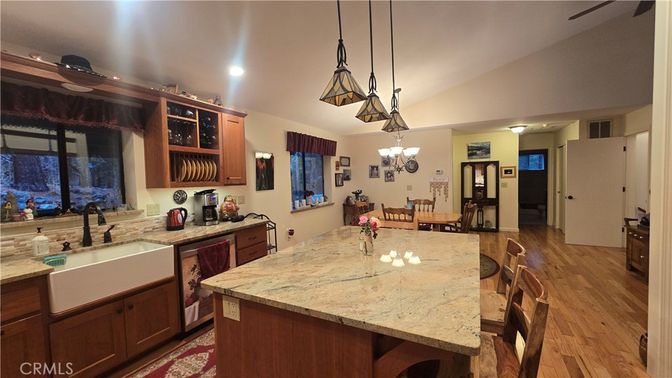 Chandelier, Dining room, Interior, Kitchen, Pendant Lights, Recessed Lighting, Wood Texture Flooring