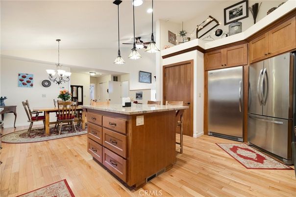 Chandelier, Dining room, Interior, Kitchen, Pendant Lights, Recessed Lighting, Wood Texture Flooring