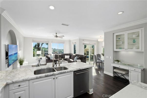 Dining room, Interior, Kitchen, Living room, Recessed Lighting, Wood Texture Flooring