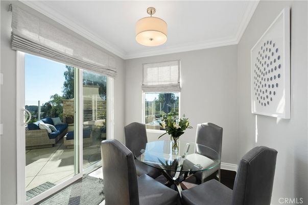 Dining room, Interior, Pendant Lights