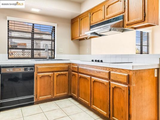 Interior, Kitchen, Recessed Lighting, Tile Countertops
