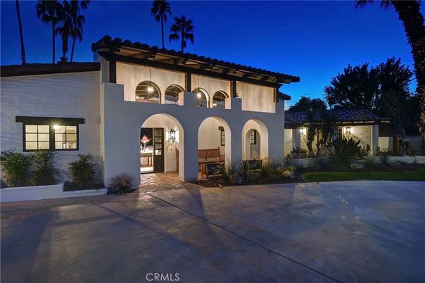 Backyard, Exterior, Facade, Mediterranean