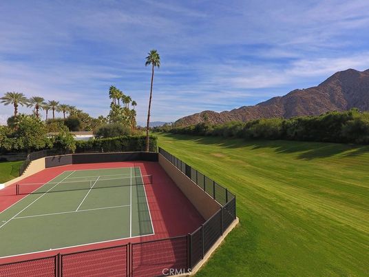 Exterior, Tennis Courts
