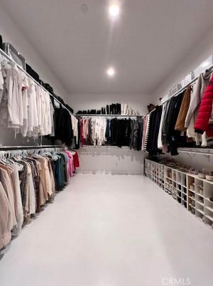 Interior, Recessed Lighting, Walk-in Closets
