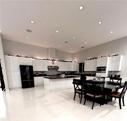 Dining room, Interior, Kitchen, Recessed Lighting