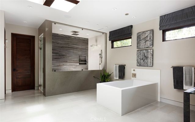 Bathroom, Free Standing Baths, Interior, Recessed Lighting