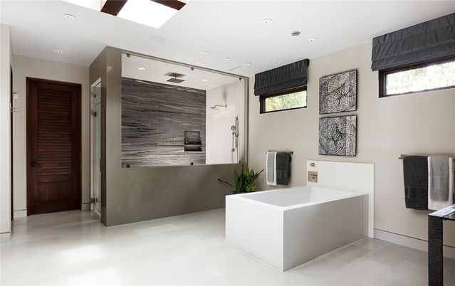 Bathroom, Free Standing Baths, Interior, Recessed Lighting
