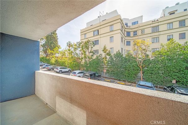 Exterior, Facade, Condo Building