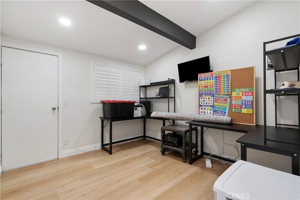 Home Office, Interior, Recessed Lighting, Wooden Beams, Wood Texture Flooring