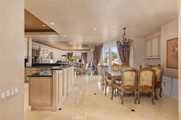Chandelier, Dining room, Interior, Kitchen, Recessed Lighting