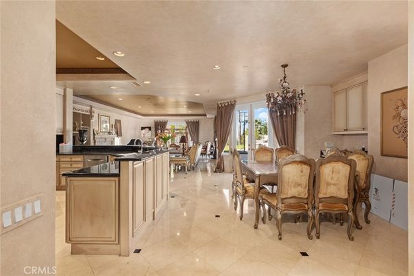 Chandelier, Dining room, Interior, Kitchen, Recessed Lighting
