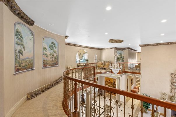 Chandelier, Interior, Recessed Lighting
