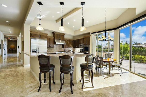 Dining room, Interior, Kitchen, Pendant Lights, Recessed Lighting, Stainless Steel Appliances