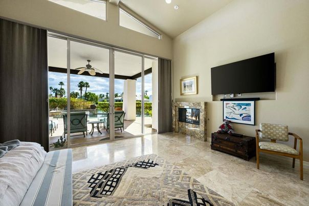 Fireplace, Interior, Recessed Lighting