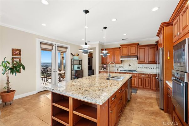 Interior, Kitchen, Pendant Lights, Recessed Lighting