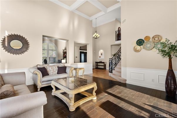 Chandelier, Interior, Living room, Pendant Lights, Wood Texture Flooring