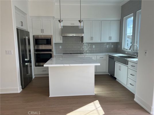 Interior, Kitchen, Pendant Lights, Stainless Steel Appliances, Wood Texture Flooring
