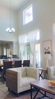 Chandelier, Dining room, Interior