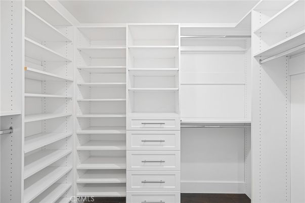 Interior, Walk-in Closets