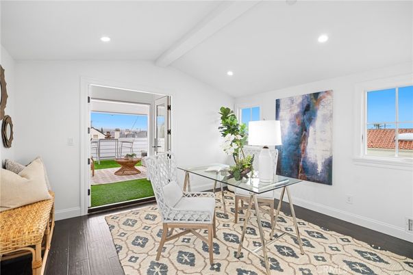Home Office, Interior, Recessed Lighting, Wood Texture Flooring